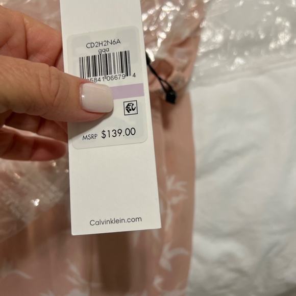 Size 4 Calvin Klein blush floral dress - Picture 3 of 3